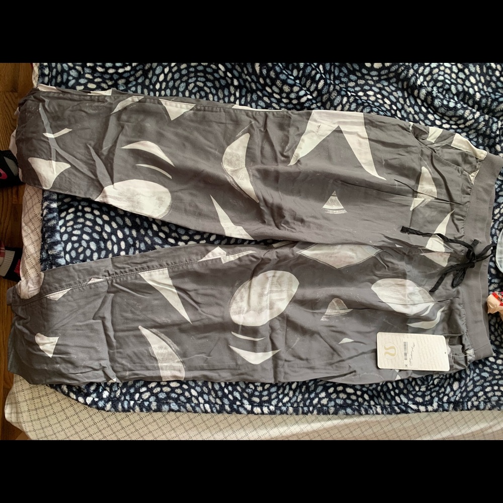 City Jogger new with tags. No trades pls